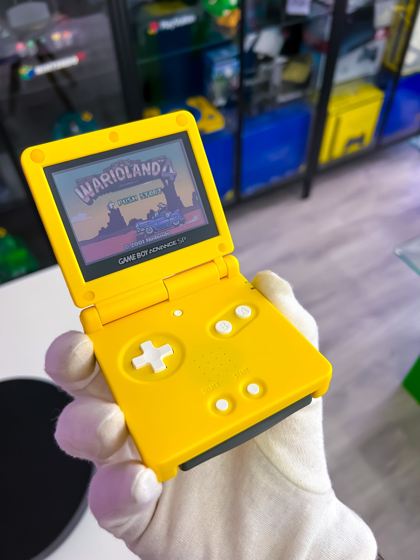 GameBoy Advance SP - Fragezeichen Box