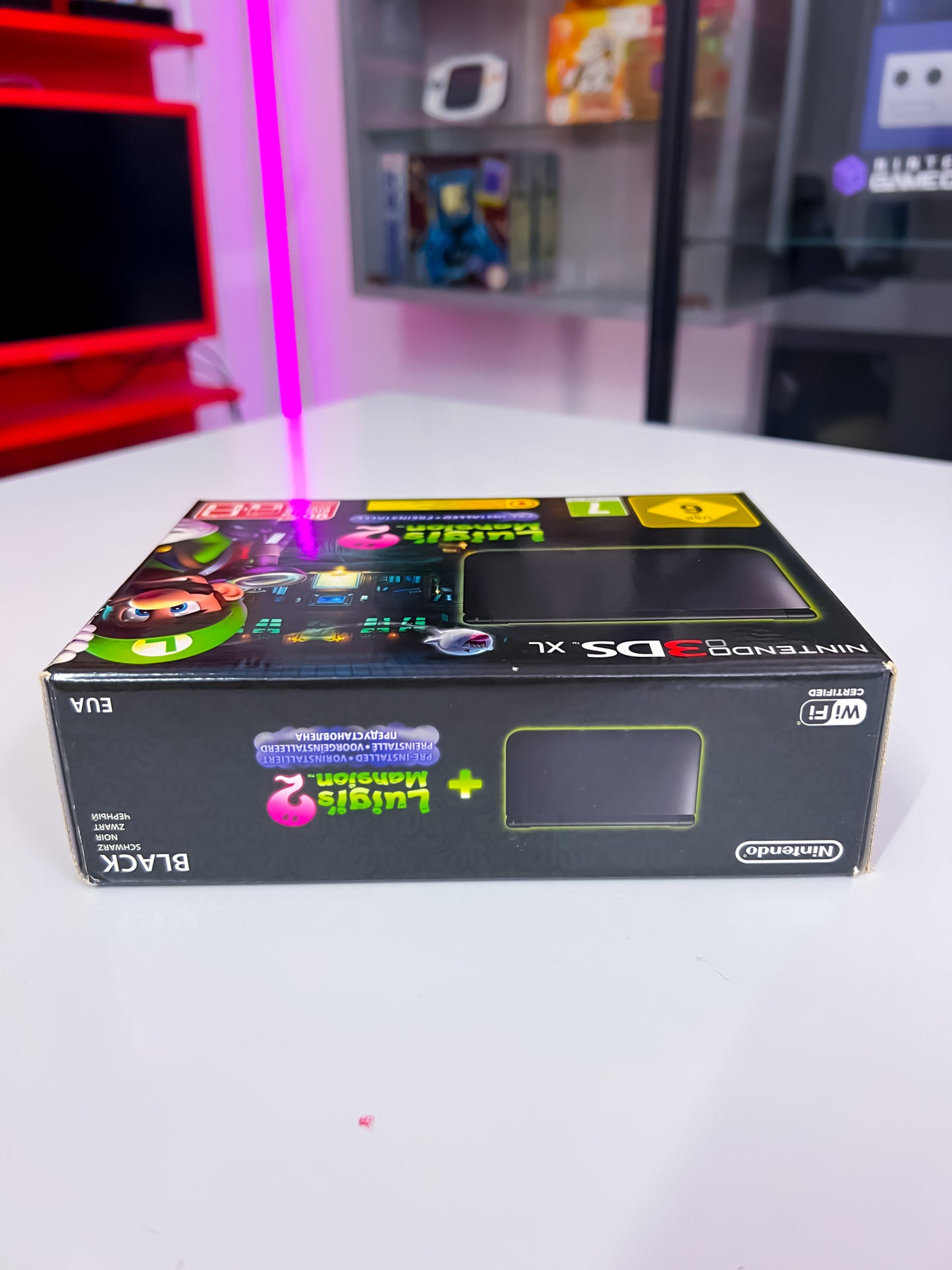 Nintendo 3DS XL Luigis Mansion 2 Edition