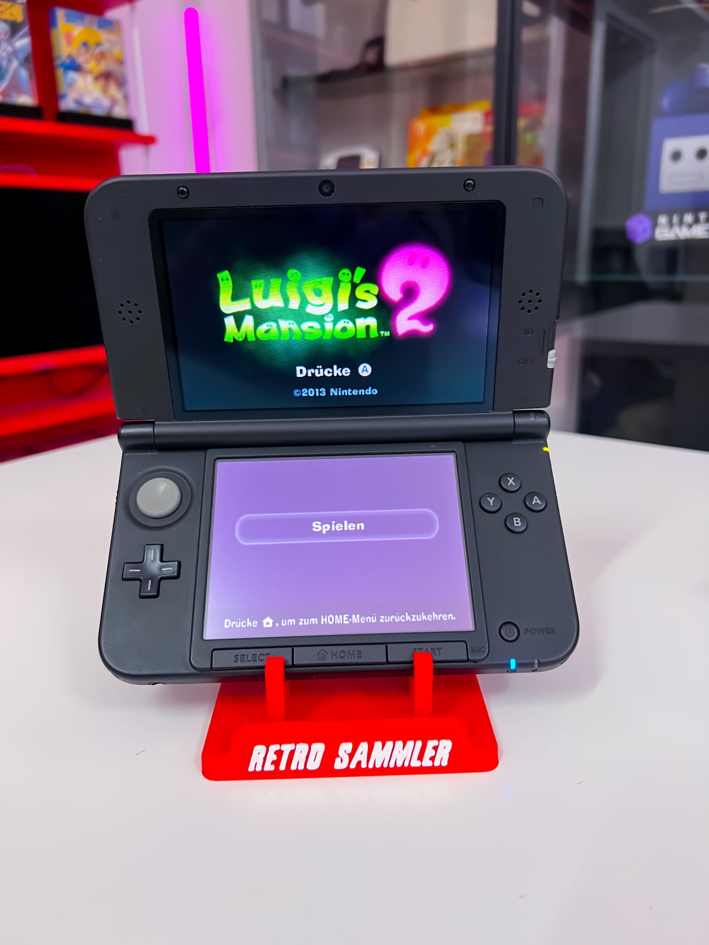 Nintendo 3DS XL Luigis Mansion 2 Edition