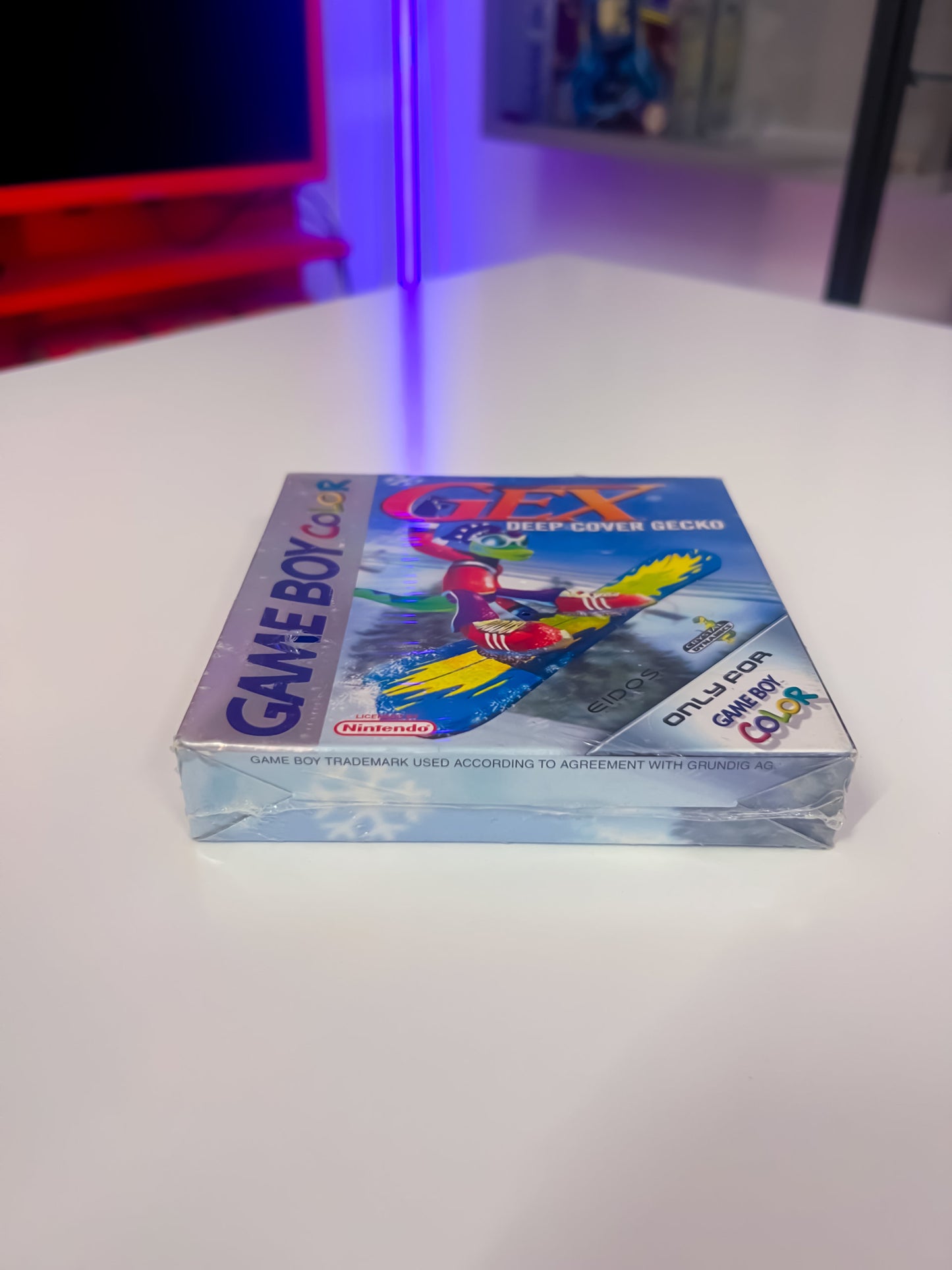 GEX Deep Cover Gecko SEALED - GameBoy Color