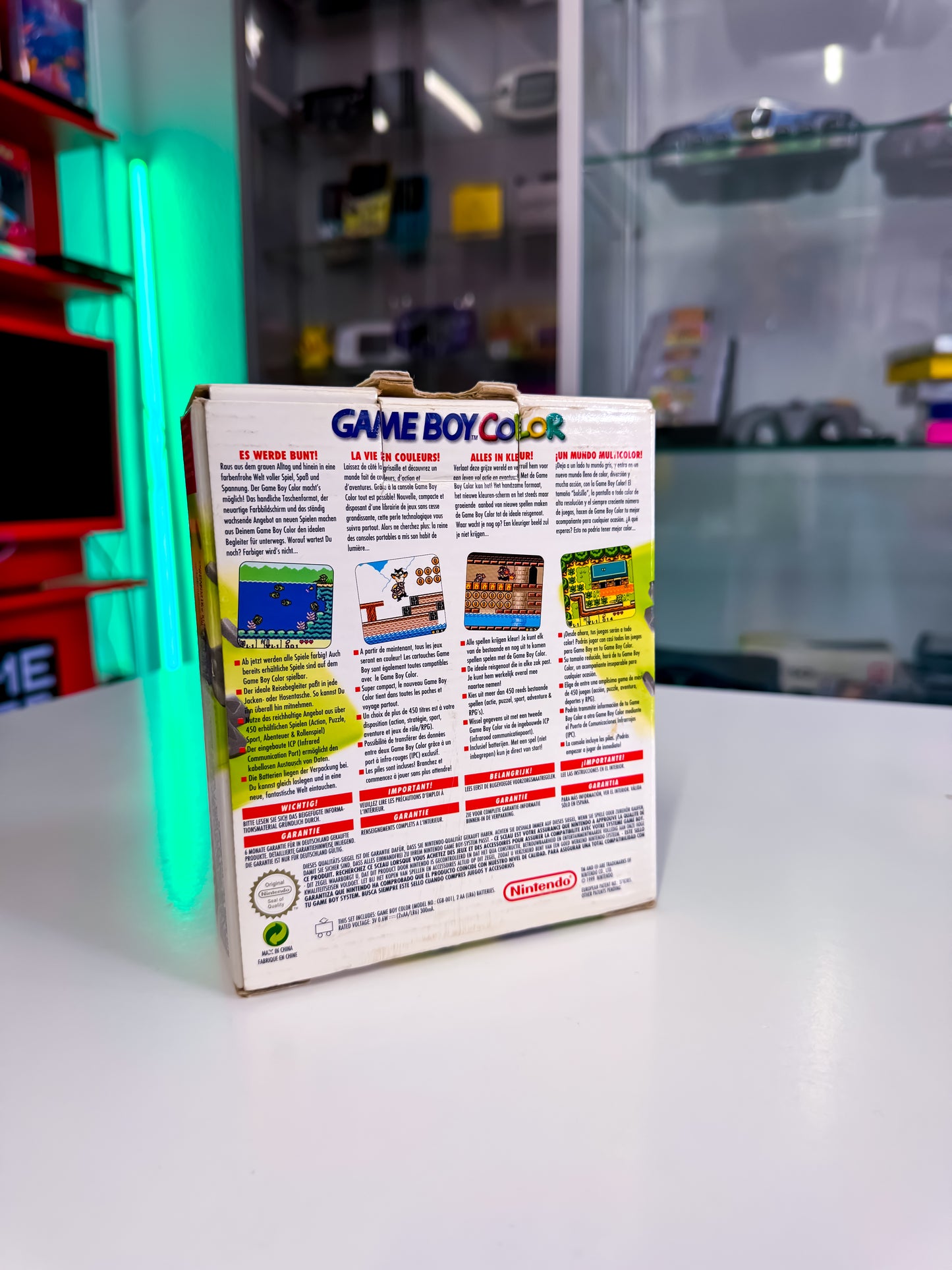 Game Boy Color – Lime Green | OVP | inkl. Acryl Case