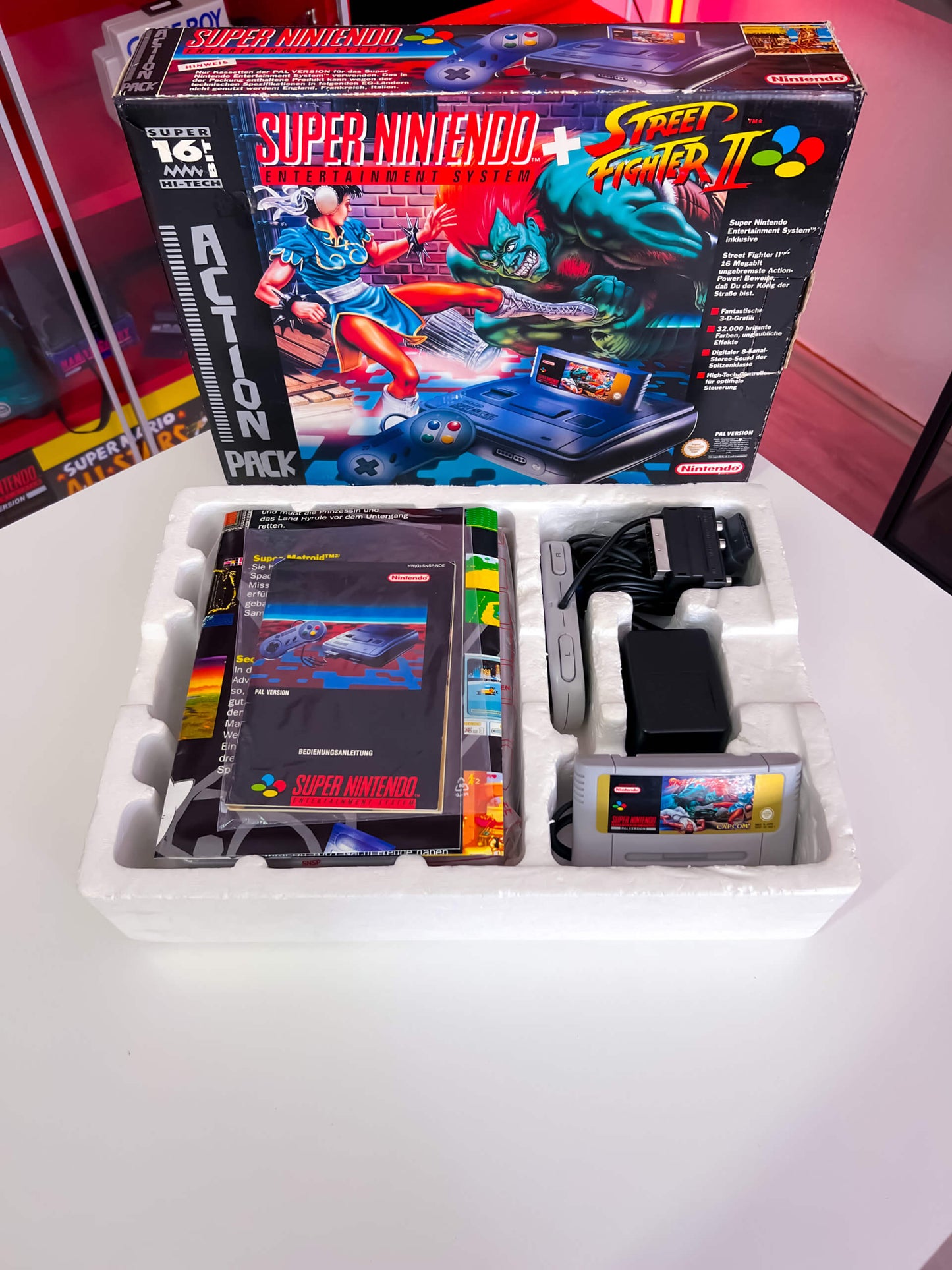 Super Nintendo Street Fighter 2 Action Pack - Selten