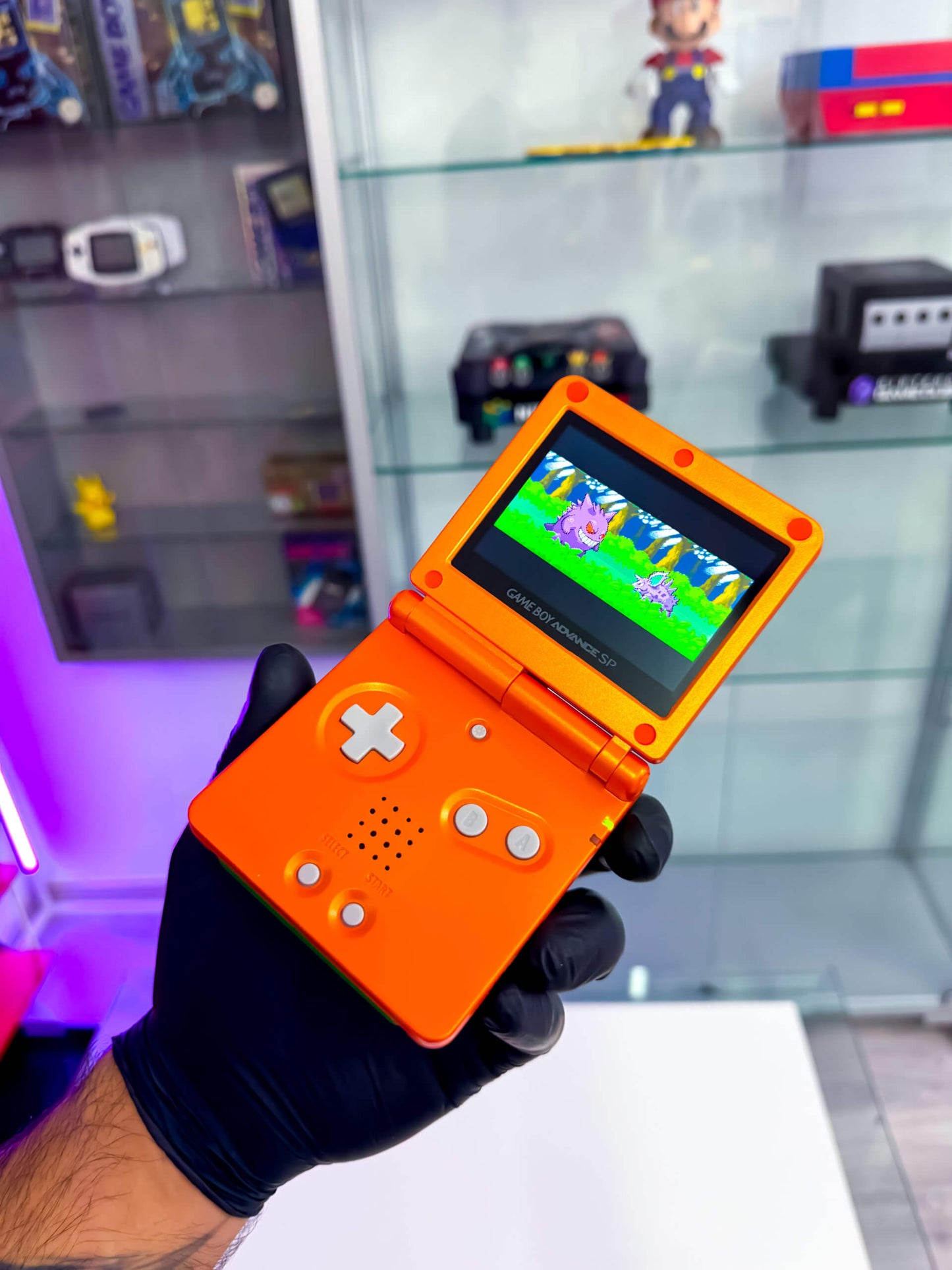 GameBoy Advance SP mit IPS Display V5 – Im Glurak Design Custom