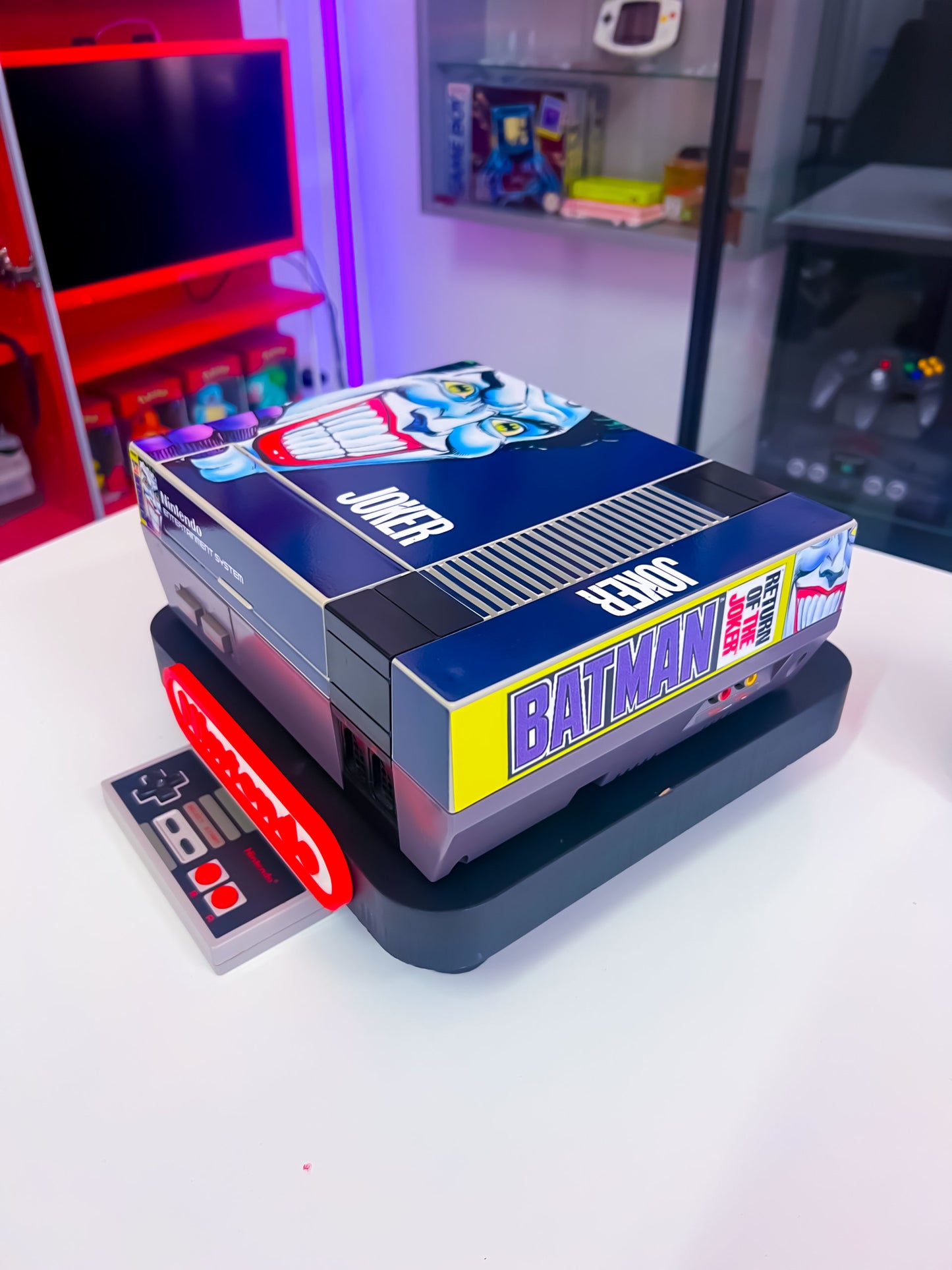 NES Konsole im Joker Design - Return of the Joker