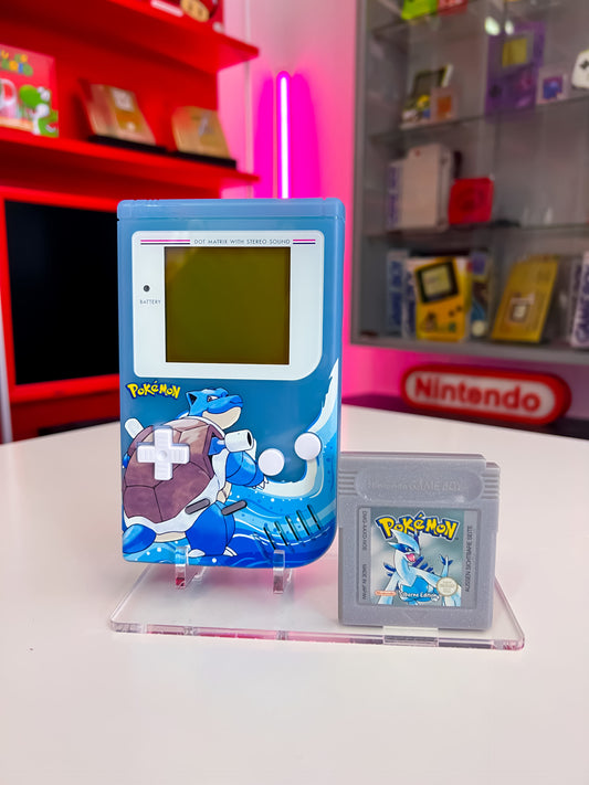 GameBoy Classic im Turtok Design + Silberne Pokemon Edition