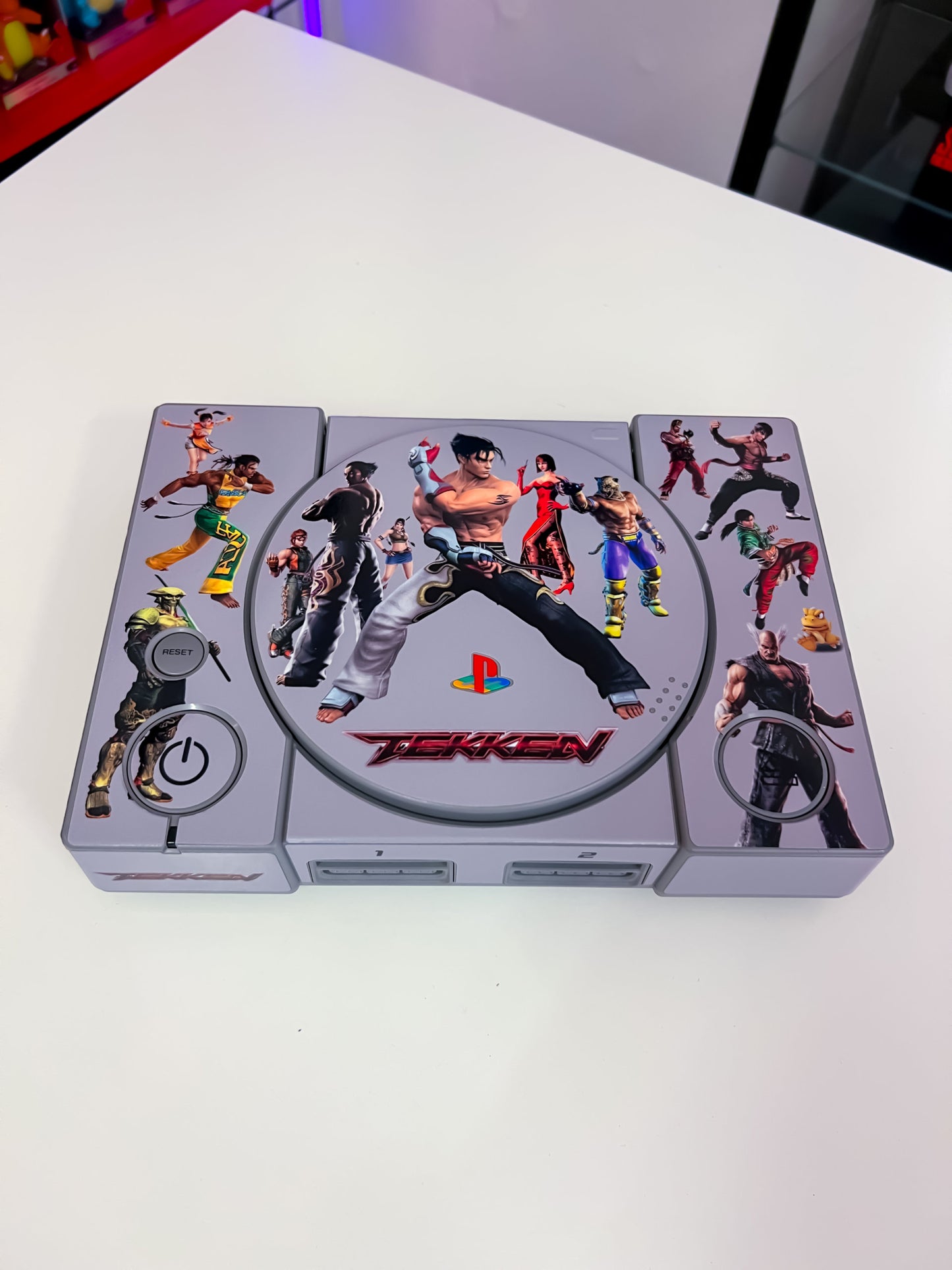 PlayStation 1 Konsole im Tekken Design (Custom)