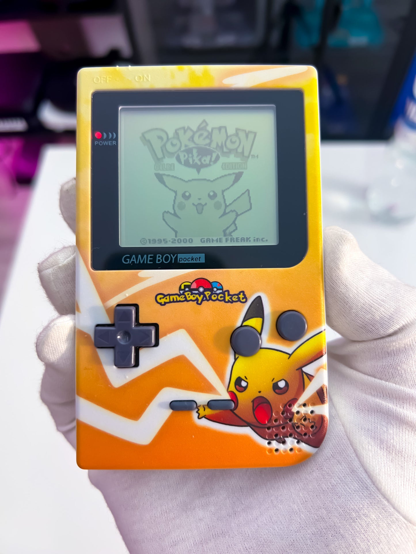 GameBoy Pocket im Pikachu Design (Custom)